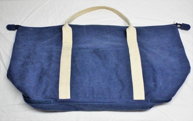 Lo And Sons Weekender Bag myTripBits.com stress free packing